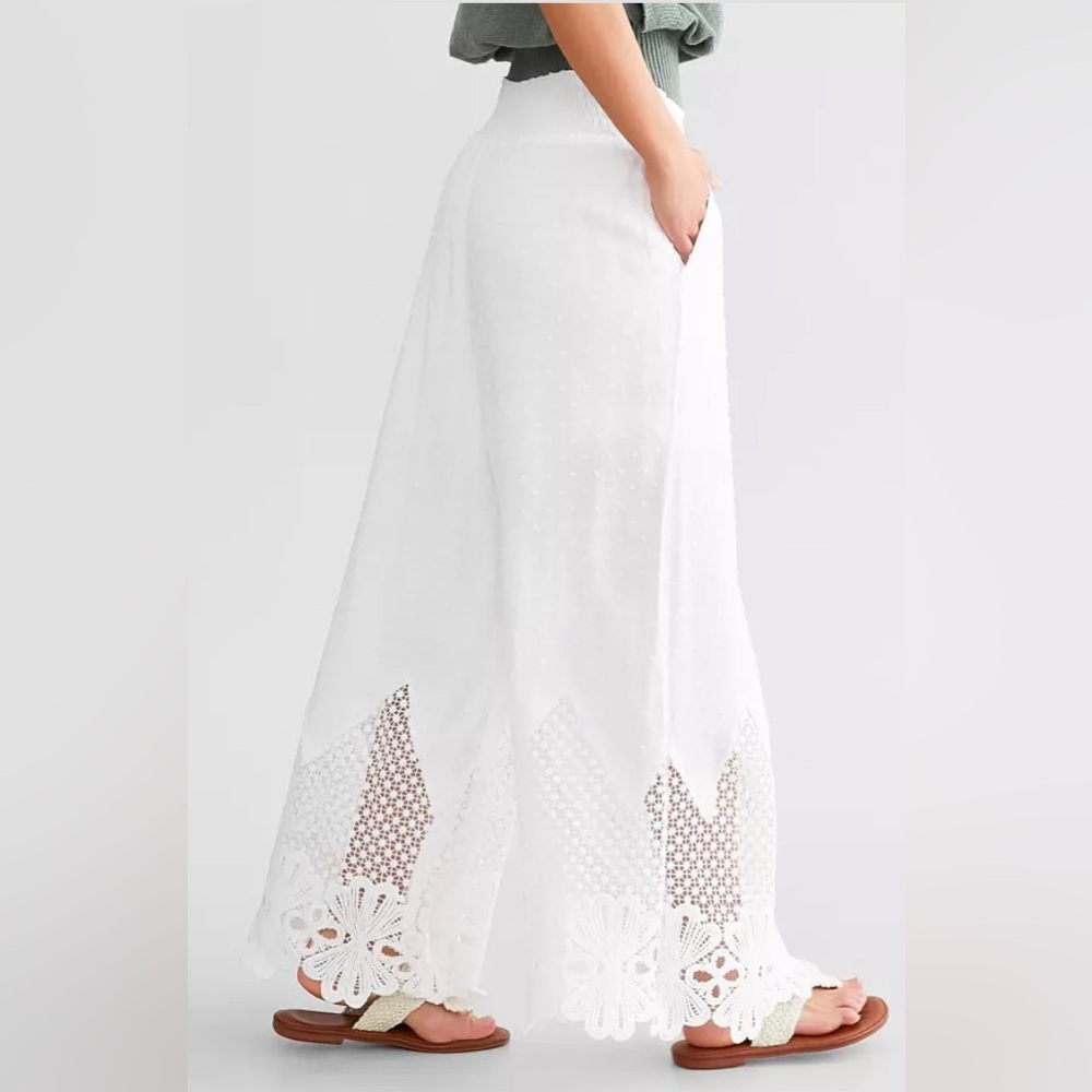 Miss Me Swiss Dot Wide Leg Pant - Picture 6 of 9
